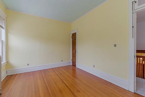 520 S Division St, Chenoa, IL 61726 photo 32