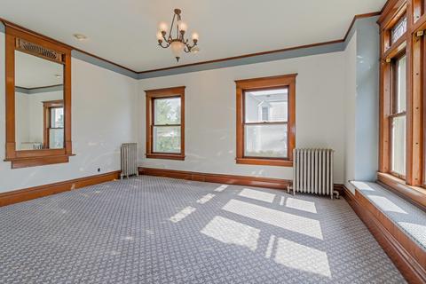 520 S Division St, Chenoa, IL 61726 photo 9