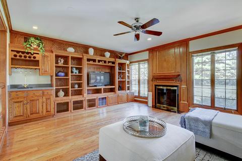 2 Saddle Ct, Burr Ridge, IL 60527 photo 12