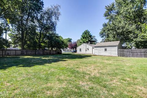 10 Wach Dr, Bloomington, IL 61701 photo 24