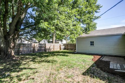 10 Wach Dr, Bloomington, IL 61701 photo 22