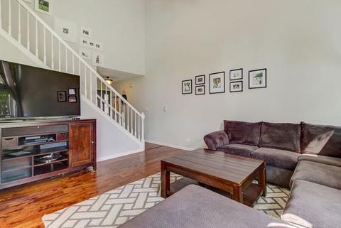 253 Millers Xing, Itasca, IL 60143 photo 5