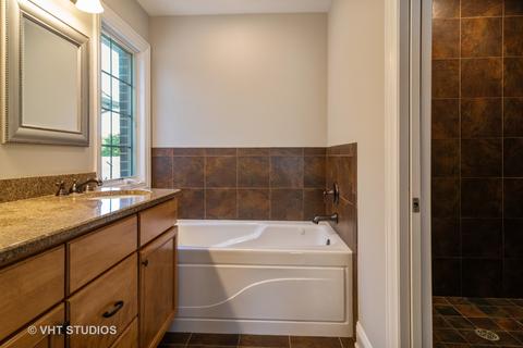 9529 Shields Ave, Brookfield, IL 60513 photo 15
