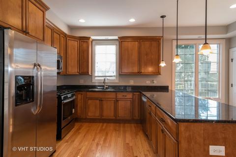 9529 Shields Ave, Brookfield, IL 60513 photo 5