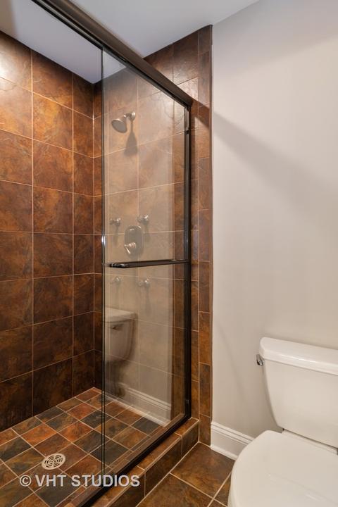 9529 Shields Ave, Brookfield, IL 60513 photo 12