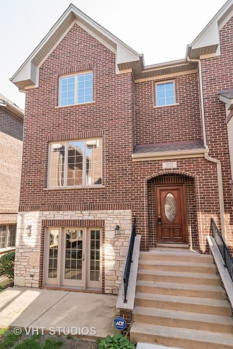 9529 Shields Ave, Brookfield, IL 60513 photo 1