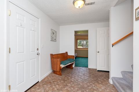 1530 Lawrence Ave, Elgin, IL 60123 photo 13