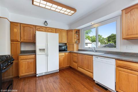1530 Lawrence Ave, Elgin, IL 60123 photo 5