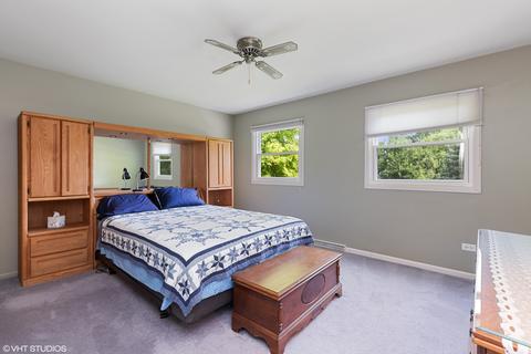 1530 Lawrence Ave, Elgin, IL 60123 photo 9