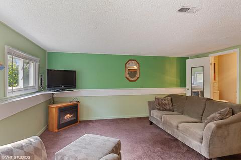 1530 Lawrence Ave, Elgin, IL 60123 photo 21