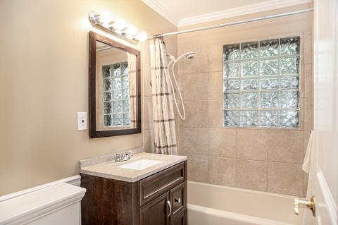 406 S Pierce Ave, Wheaton, IL 60187 photo 13