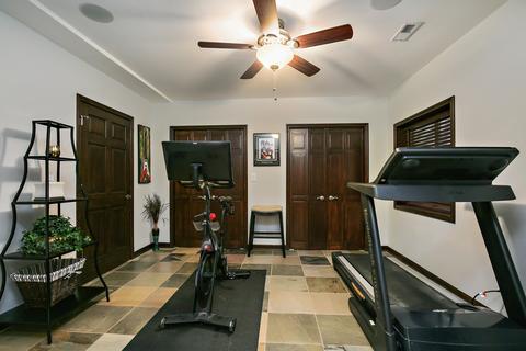 1450 Blume Dr, Elgin, IL 60124 photo 38