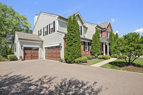 1450 Blume Dr, Elgin, IL 60124 photo 3