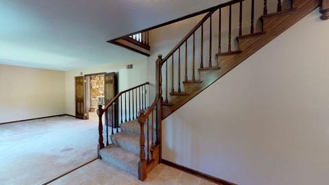 6107 Chickaloon Dr, Mchenry, IL 60050 photo 9