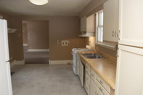 206 W Wall St, Morrison, IL 61270 photo 10