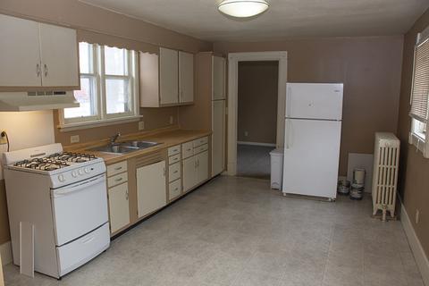 206 W Wall St, Morrison, IL 61270 photo 9