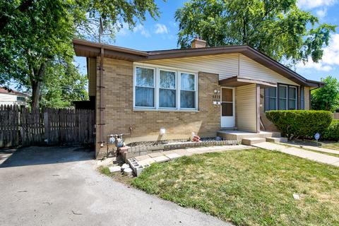 9275 Cedar Ln, Des Plaines, IL 60016 photo 2