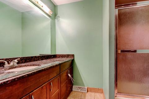 9275 Cedar Ln, Des Plaines, IL 60016 photo 12