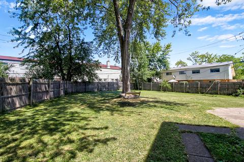 9275 Cedar Ln, Des Plaines, IL 60016 photo 20