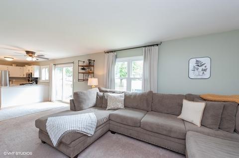 5501 W Windhaven Trl, Mchenry, IL 60050 photo 8
