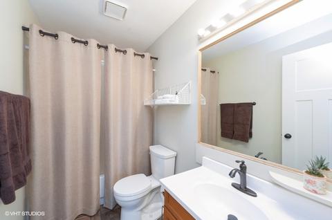 5501 W Windhaven Trl, Mchenry, IL 60050 photo 14