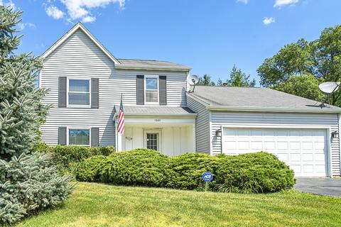 1660 Teri Ln, Algonquin, IL 60102 photo 1