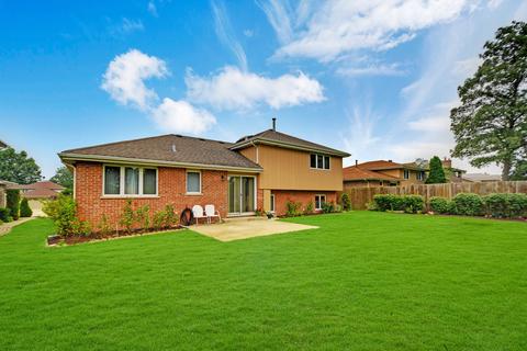 8025 Deer Path, Justice, IL 60458 photo 20