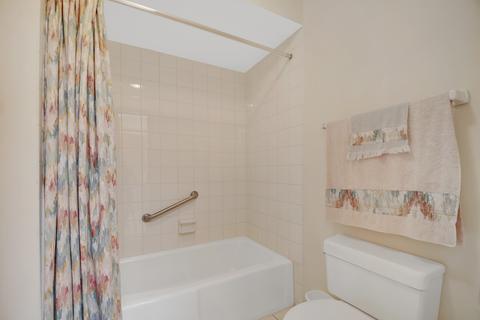 8025 Deer Path, Justice, IL 60458 photo 15