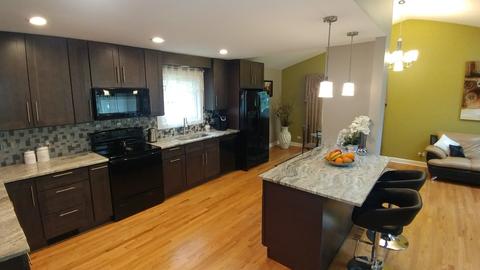 8 E Jerry Dr, Mount Prospect, IL 60056 photo 3