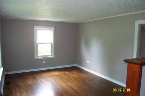 8536 Mcvicker Ave, Burbank, IL 60459 photo 3