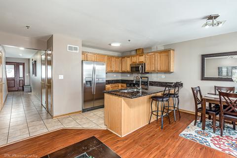 7840 W 87th Pl, Bridgeview, IL 60455 photo 5