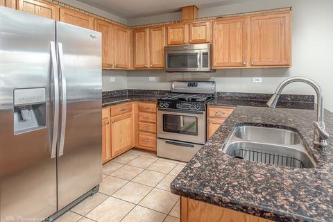 7840 W 87th Pl, Bridgeview, IL 60455 photo 3