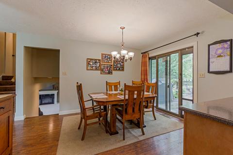 9347 Apollo Rd, Bloomington, IL 61705 photo 8