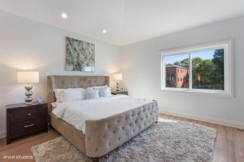 4621 S Champlain Ave, Chicago, IL 60653 photo 13