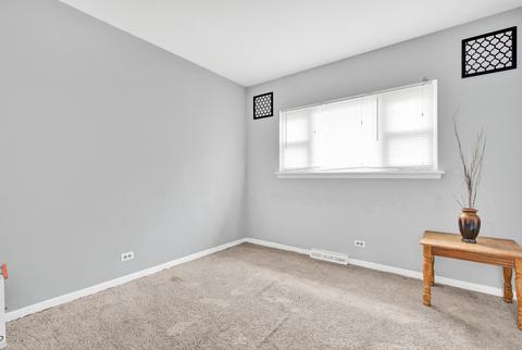 2343 E 104th St, Chicago, IL 60617 photo 13