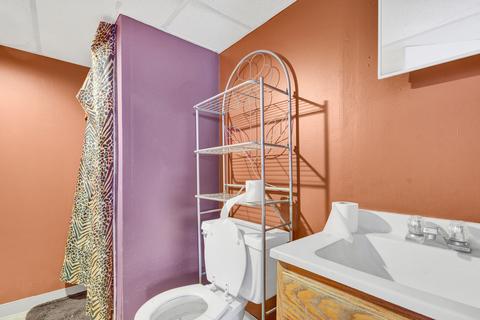 2343 E 104th St, Chicago, IL 60617 photo 12