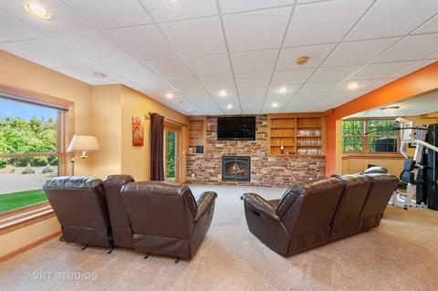 7303 Hillside Dr, Spring Grove, IL 60081 photo 13