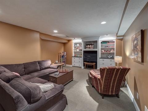 36 Conway Cir, Bloomington, IL 61704 photo 32