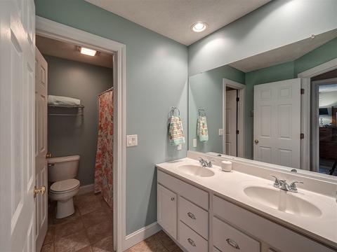 36 Conway Cir, Bloomington, IL 61704 photo 24