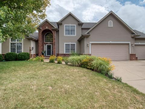 36 Conway Cir, Bloomington, IL 61704 photo 1
