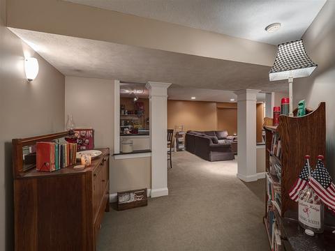 36 Conway Cir, Bloomington, IL 61704 photo 28