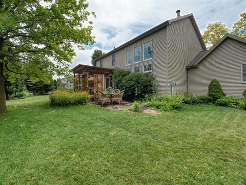 36 Conway Cir, Bloomington, IL 61704 photo 10