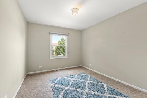 943 Shady Tree Ln, Wheeling, IL 60090 photo 11