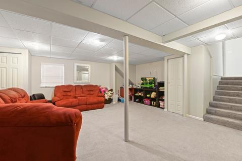 943 Shady Tree Ln, Wheeling, IL 60090 photo 14