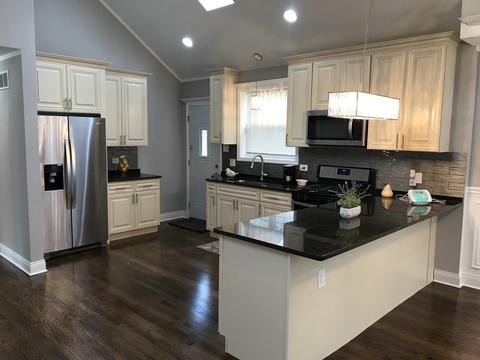642 E 100th Pl, Chicago, IL 60628 photo 3