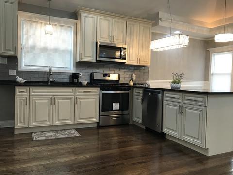 642 E 100th Pl, Chicago, IL 60628 photo 2
