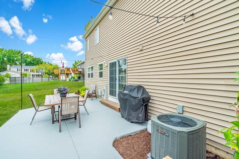 1172 Driftwood Ln, Bartlett, IL 60103 photo 32