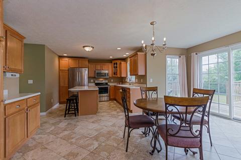 3200 Butterfly Dr, Normal, IL 61761 photo 10
