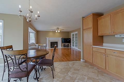 3200 Butterfly Dr, Normal, IL 61761 photo 12
