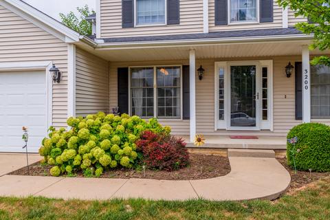 3200 Butterfly Dr, Normal, IL 61761 photo 2